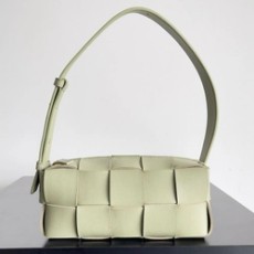 보테가 베네타 스몰 브릭 카세트백